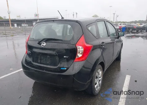 2015 Nissan Versa Note Sv z USA, uszkodzony, nr VIN 3N1CE2CP3FL367721